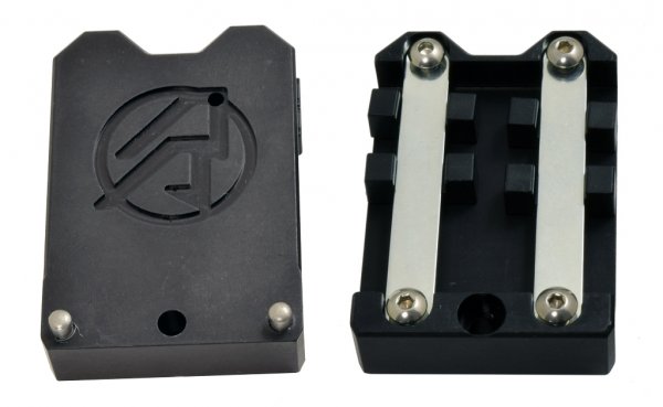 Alpha-X Holster 2" Wide Belt Hanger