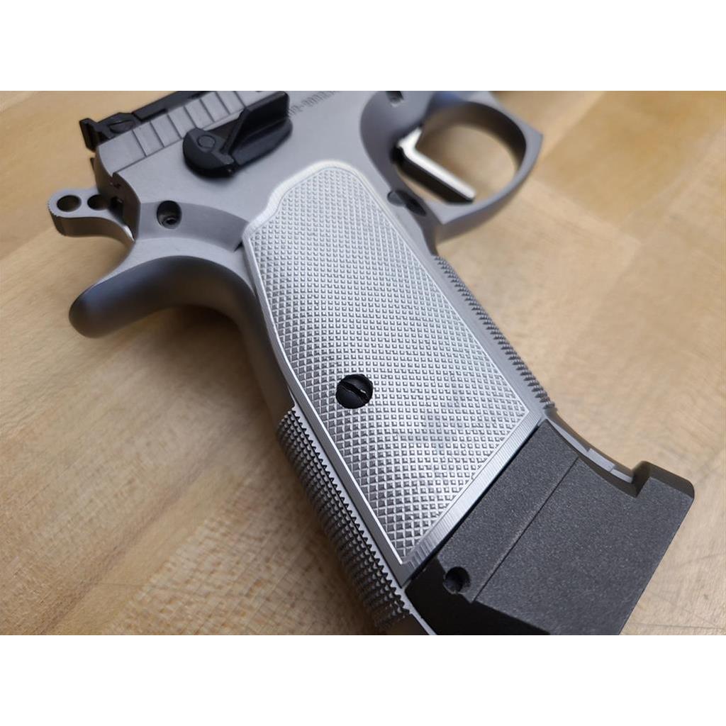 Henning Group Contour Grips for SAR K12 Sport